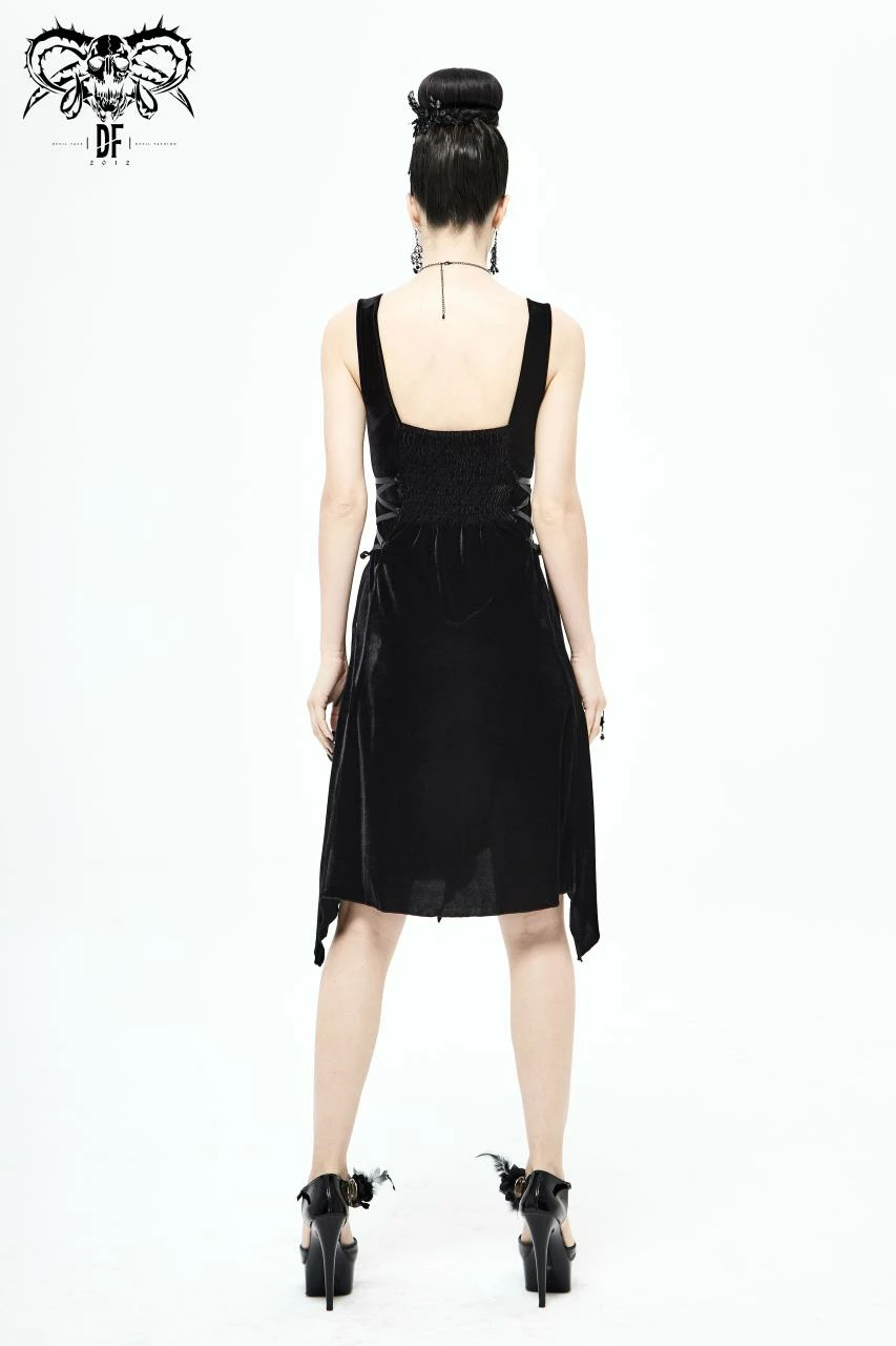 Devil Fashion Noemi Velvet Dress - Image 6